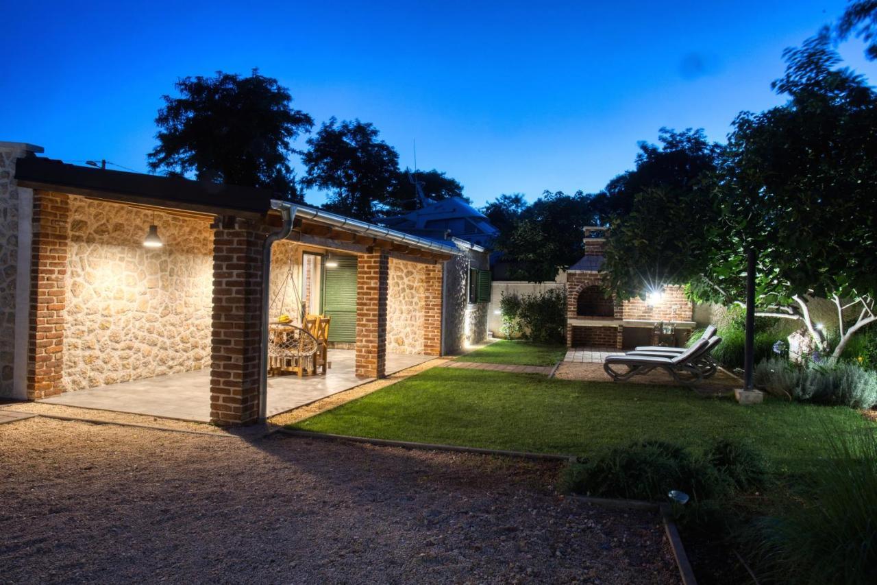 Stone Fantasy Vila Zadar Exterior foto