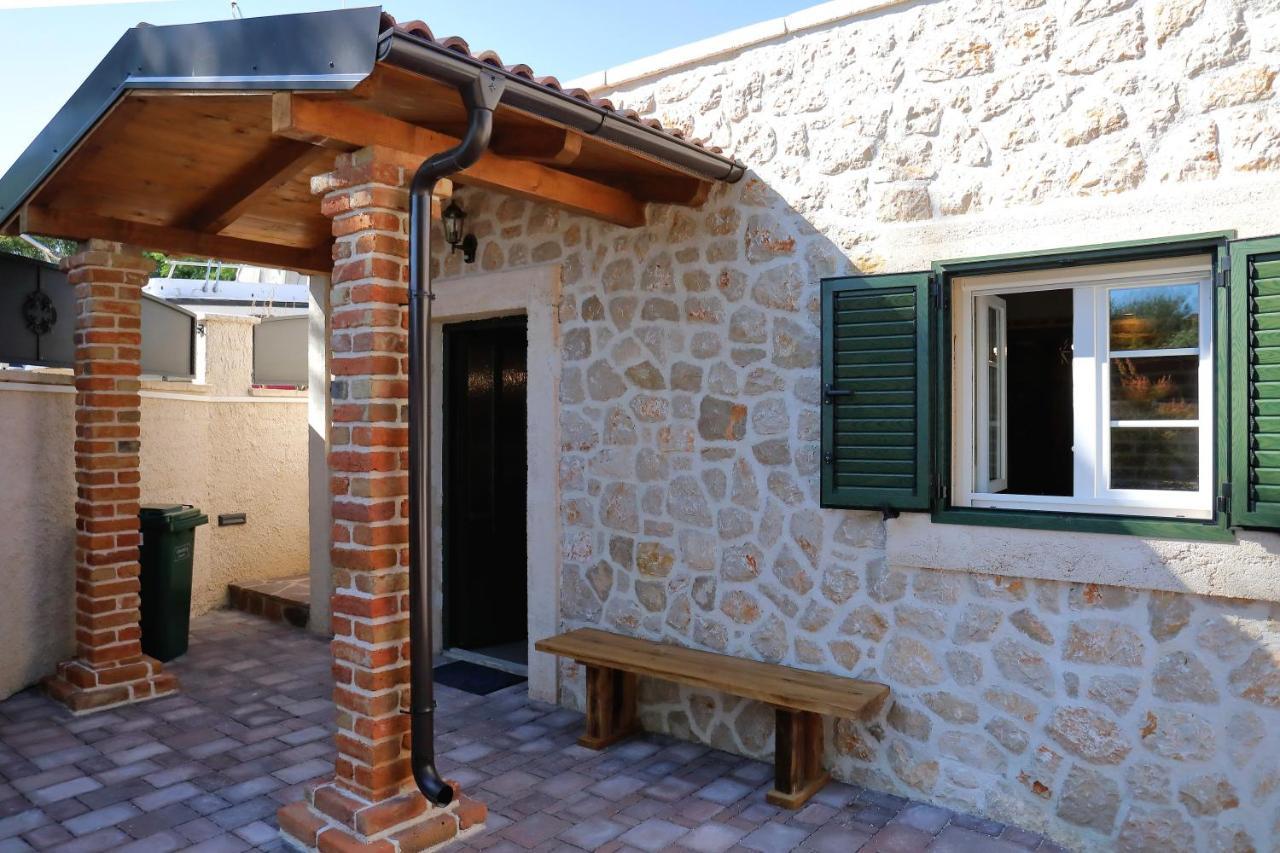 Stone Fantasy Vila Zadar Exterior foto