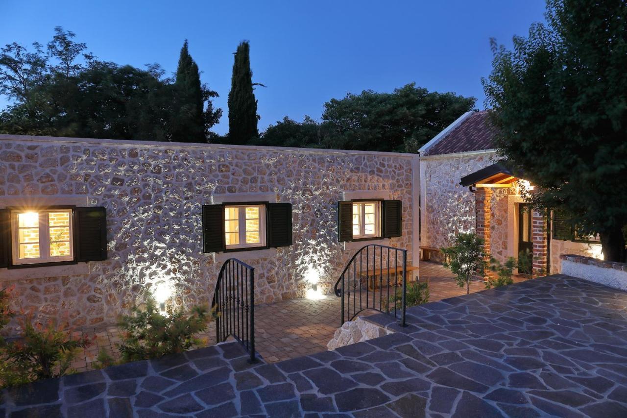 Stone Fantasy Vila Zadar Exterior foto