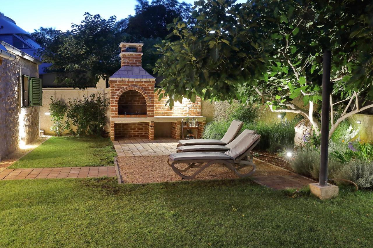 Stone Fantasy Vila Zadar Exterior foto