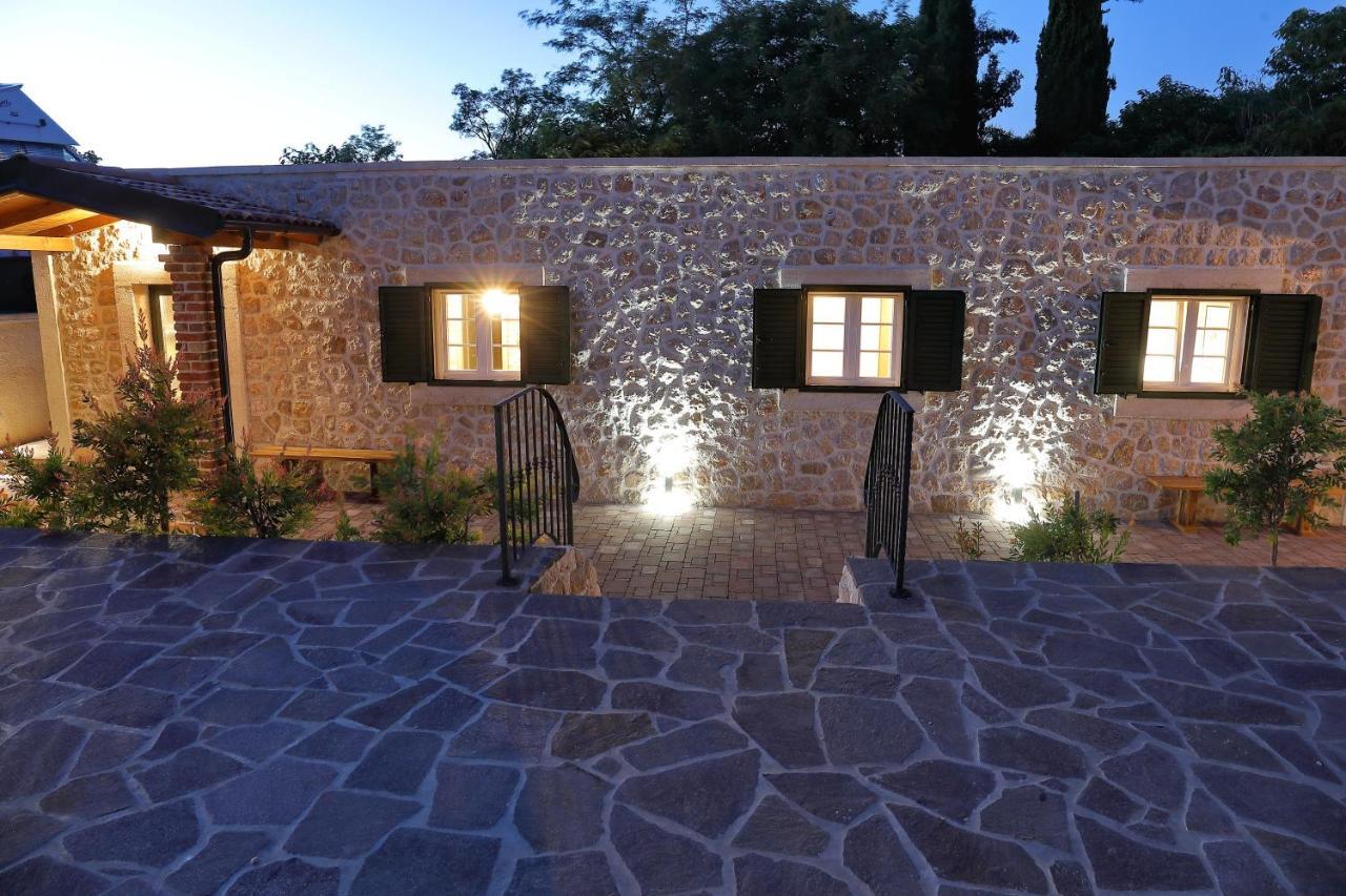 Stone Fantasy Vila Zadar Exterior foto